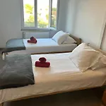 شقة Zorica