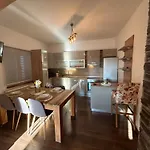 Zorica بيوغْغاد نا موغو