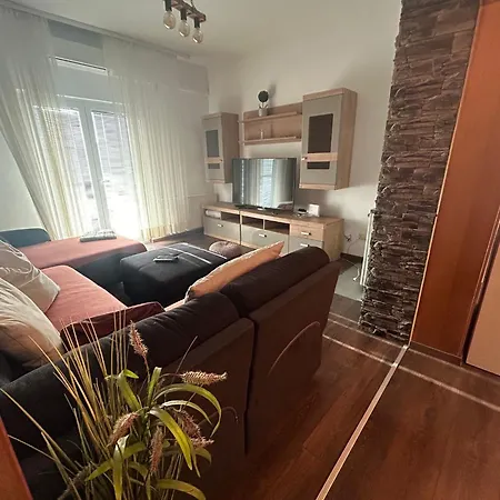 Zorica Apartament *