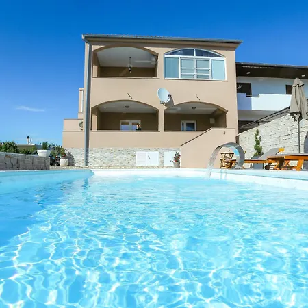 Grande Apartment *