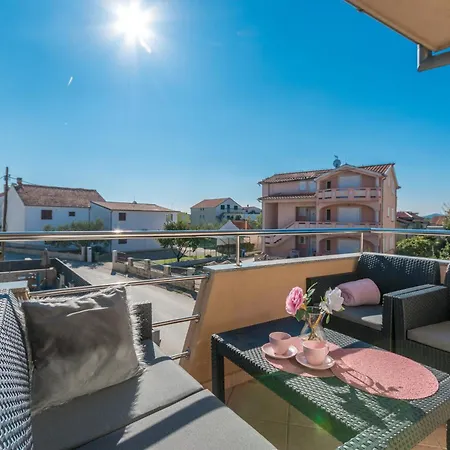 Grande Apartment